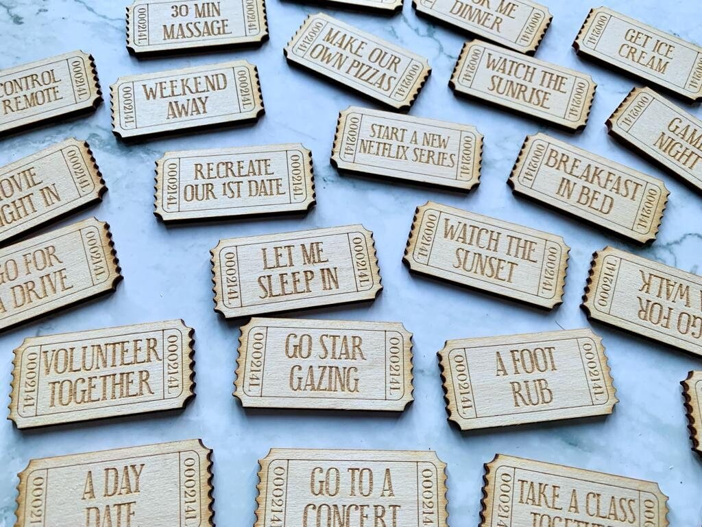 Personalised Date Night Activity Tokens - Resplendent Aurora