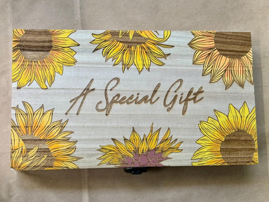 Paint Your Own Wooden Gift Box with Engraved Personalised Message - Resplendent Aurora