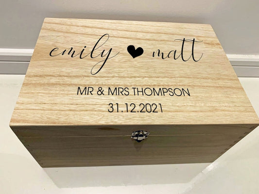 Personalised Wedding Keepsake Box with Heart and Couples Names - Resplendent Aurora