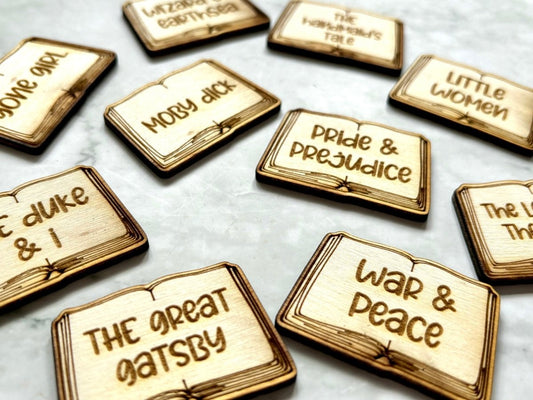 Personalised Wooden Book Tokens for Books to be Read - Resplendent Aurora