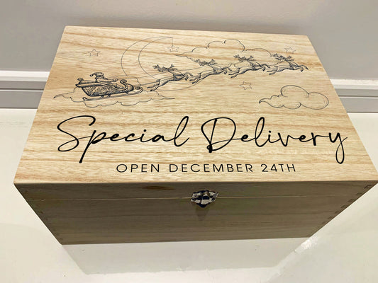 Large Personalised Engraved Wooden Christmas Eve Gift Box, Special Delivery, Santa Sleigh with Reindeer - Resplendent Aurora